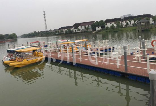 休闲游船水上码头平台